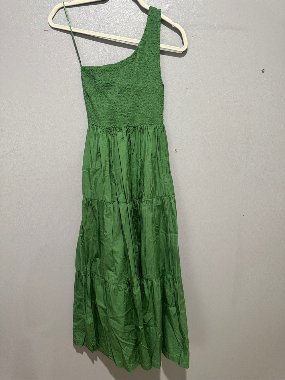 Green One-Shoulder Maxi Dress
